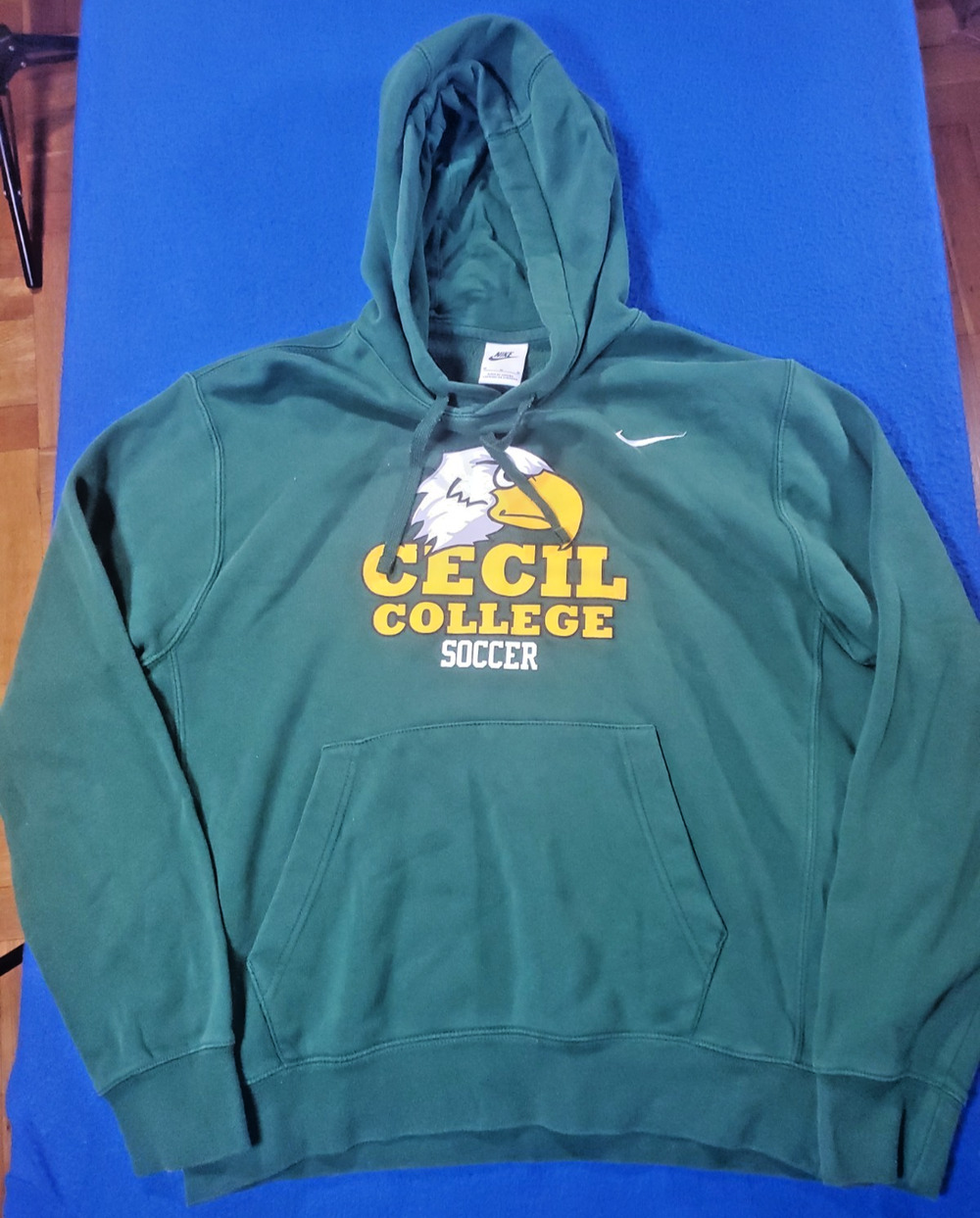 Nike Cecil College Maryland Soccer Hoodie Sweatshirt Green Seahawks Men’s Medium